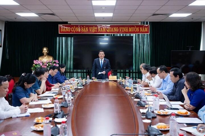 Phó Chủ tịch Quốc hội Nguyễn Hồng Diên làm việc với Ủy ban Khoa học, Công nghệ và Môi trường