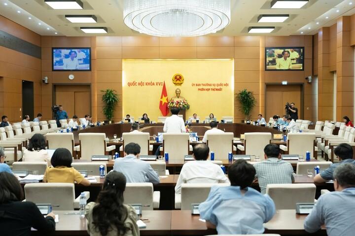 Đảm bảo sự chặt chẽ, hiệu quả, khả thi và thống nhất trong công tác thi đua, khen thưởng