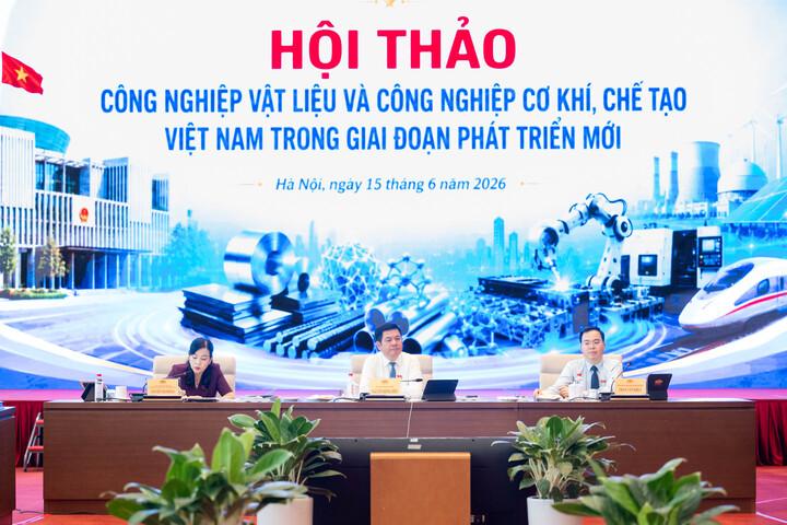 Sớm xây dựng, ban hành Chiến lược quốc gia về phát triển công nghiệp vật liệu và công nghiệp cơ khí, chế tạo