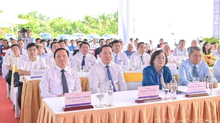 Phó Chủ tịch Quốc hội Nguyễn Khắc Định tham dự Lễ khởi công Bảo tàng Trường Sa tại Khánh Hòa