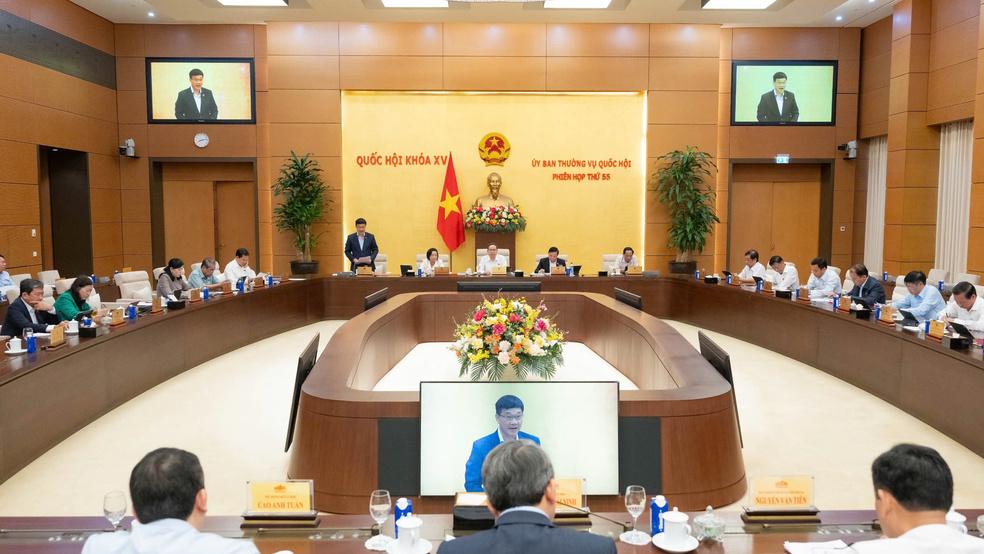 UBTVQH cho ý kiến về cơ chế đặc thù giải quyết tranh chấp đầu tư quốc tế