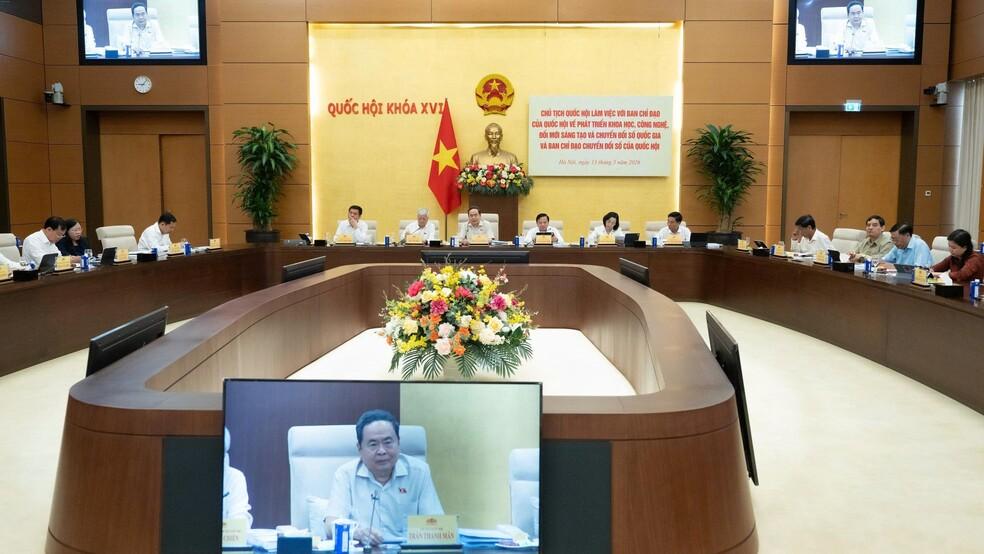 Xây dựng Quốc hội số: Từ hoàn thiện thể chế đến kiến tạo "kho dữ liệu sống"