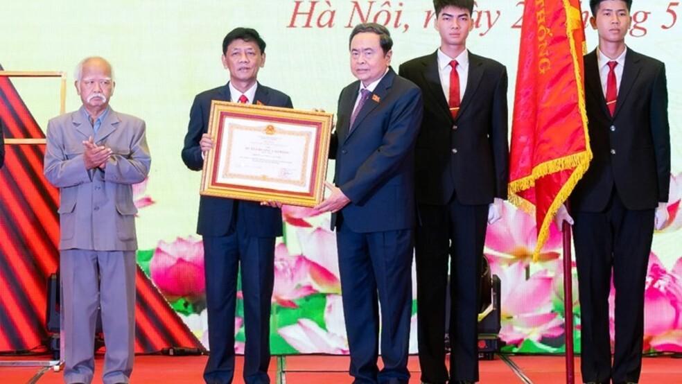 Chủ tịch Quốc hội dự Lễ Kỷ niệm 65 năm Ngày thành lập Hội đồng Dân tộc của Quốc hội và đón nhận Huân chương Lao động Hạng Nhất