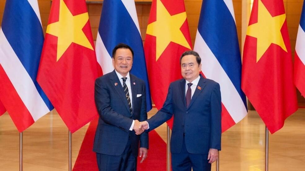 Chủ tịch Quốc hội Trần Thanh Mẫn hội kiến Thủ tướng Thái Lan Vương quốc Thái Lan Anutin Charnvirakul