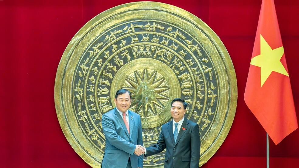Phó Chủ tịch Quốc hội, Thượng tướng Nguyễn Doãn Anh tiếp Chủ nhiệm Ủy ban Đối ngoại, Hợp tác quốc tế và Thông tin, Quốc hội Campuchia Suos Yara