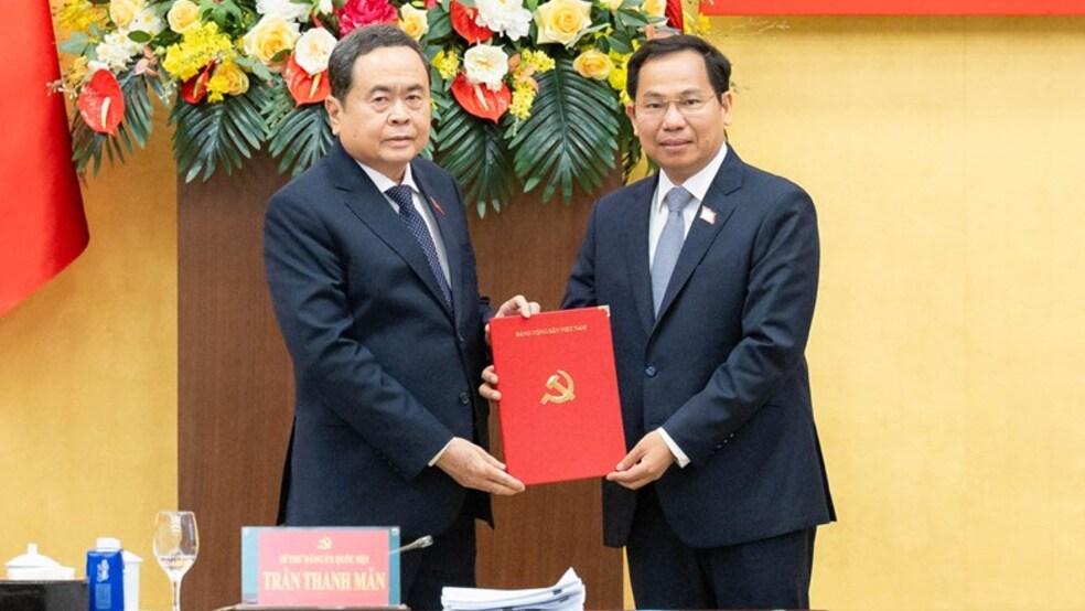 Bộ Chính trị chỉ định đồng chí Lê Quang Mạnh kiêm nhiệm Phó Bí thư Đảng ủy Quốc hội