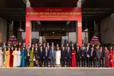 Phó Chủ tịch Thường trực Quốc hội Đỗ Văn Chiến gặp mặt Đoàn ĐBQH và Hội doanh nhân trẻ tỉnh Bắc Ninh