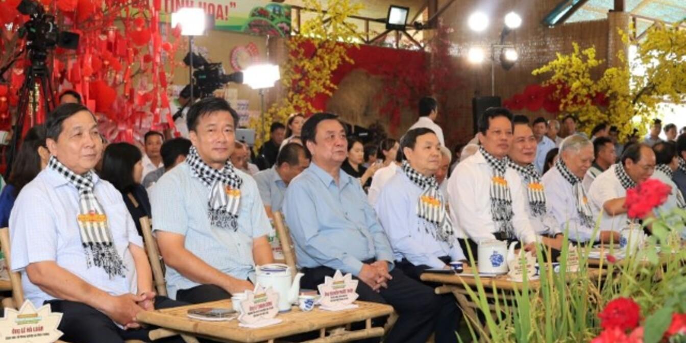 Phó Chủ tịch Quốc hội Lê Minh Hoan dự Tọa đàm “Người nông dân chuyên nghiệp” tại Đồng Tháp