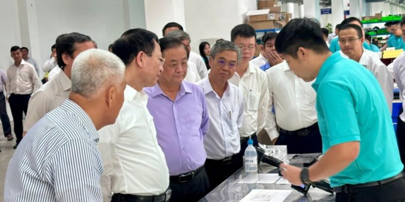 Phó Chủ tịch Quốc hội Lê Minh Hoan làm việc với Tập đoàn Mỹ Lan