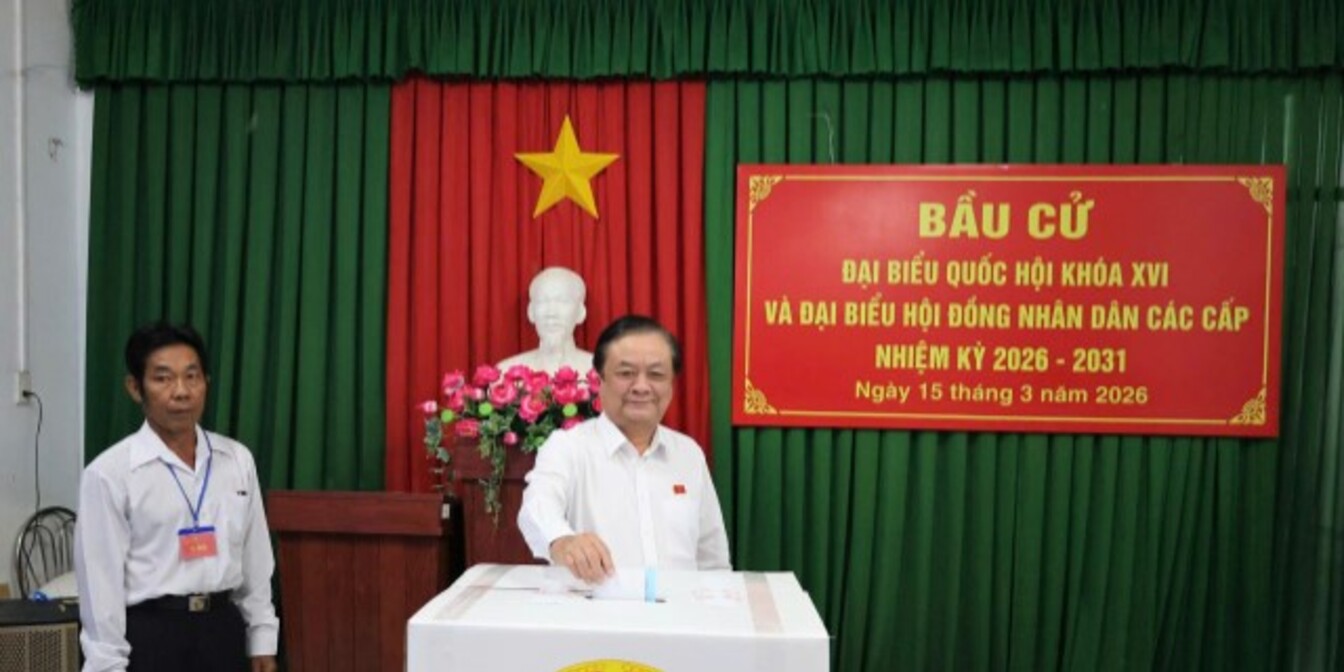 Phó Chủ tịch Quốc hội Lê Minh Hoan bầu cử ĐBQH và HĐND các cấp tại tỉnh Đồng Tháp