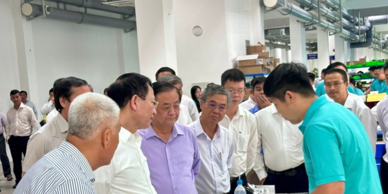Phó Chủ tịch Quốc hội Lê Minh Hoan làm việc với Tập đoàn Mỹ Lan