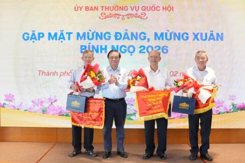 Phó Chủ tịch Quốc hội Lê Minh Hoan gặp mặt ĐBQH hoạt động chuyên trách đã nghỉ hưu khu vực phía Nam